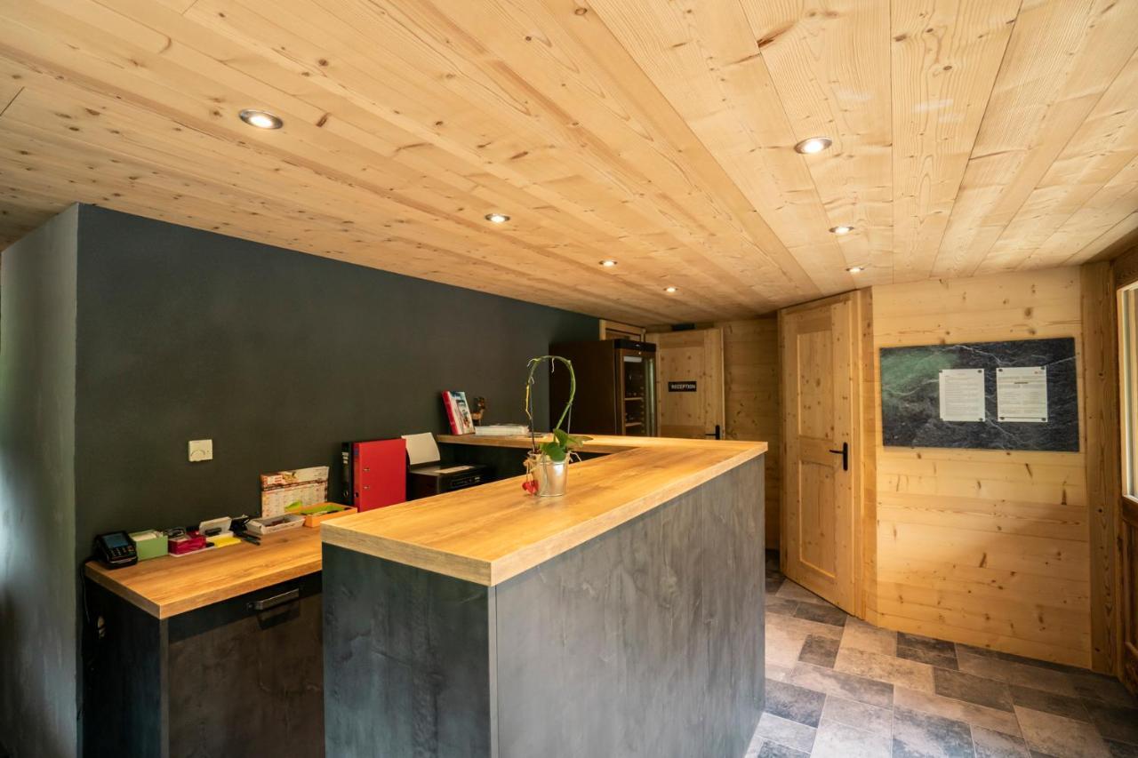 Chalet Les Cerfs Шатель Экстерьер фото